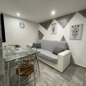 House Soleil Katania